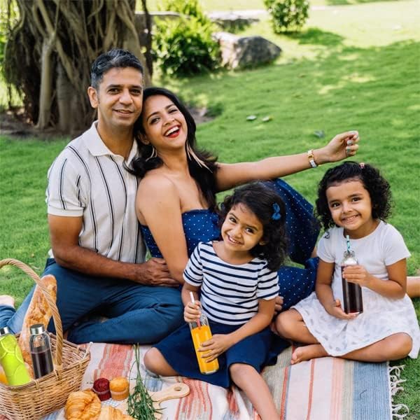 24 oz Clear Glass Bottles with Lids, Reusable Glass Water Bottles with Stainless Steel Cap for Juicing, Refrigerator,100% Leak Proof, BPA Free, Juice Water Bottle Set of 6