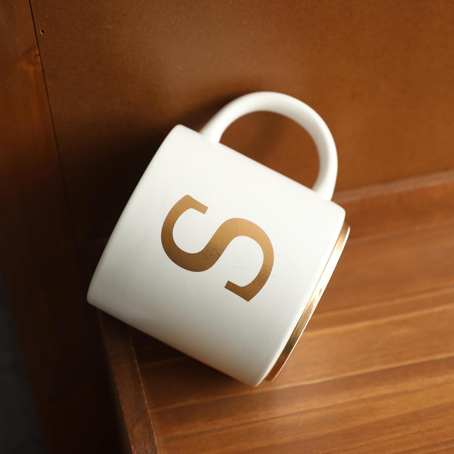 COLLECTIVE HOME - Monogram Ceramic Mugs, 15 oz Golden Initial Coffee Cups, Elegant Alphabet Tea Mugs, Elegant Personalized Mug with Gift Box, Unique Mug with Double Side Capital Letter (S)