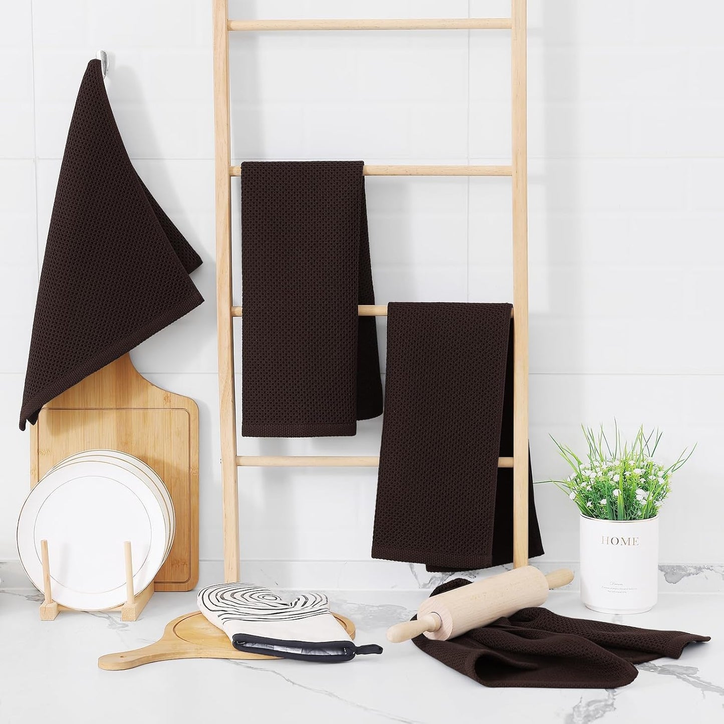 Homaxy 100% Cotton Waffle Weave Kitchen Dish Towels, Ultra Soft Absorbent Quick Drying Cleaning Towel, 13 x 28 Inches, 4-Pack, Dark Brown