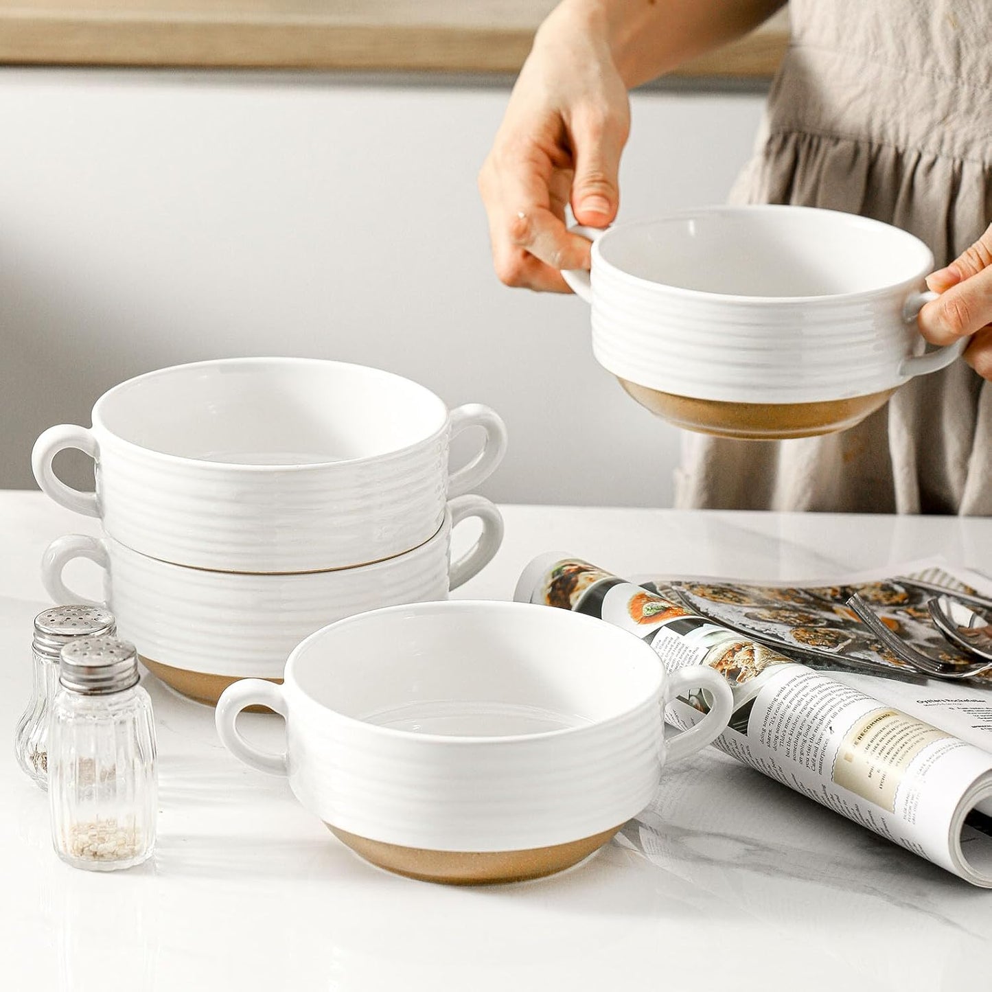 Hasense French Onion Soup Bowls, 20 oz Ceramic Soup Bowls with Handle, Stacked Oven Safe Bowl Set, Perfect for Chili, Beef Stew, Pasta, White Soup Serving Bowls for Kitchen, Set of 4