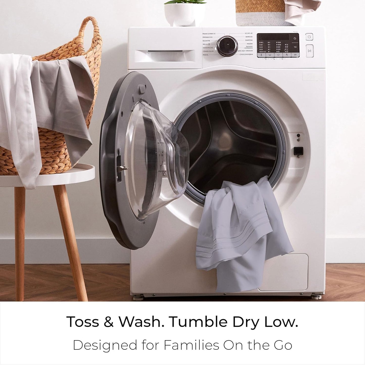 Mellanni California King Sheets Set - 4 PC Iconic Collection Bedding - Hotel Luxury, Extra Soft, Cooling Bed Sheets - Wrinkle, Fade, Stain Resistant (Cal King, Lavender)