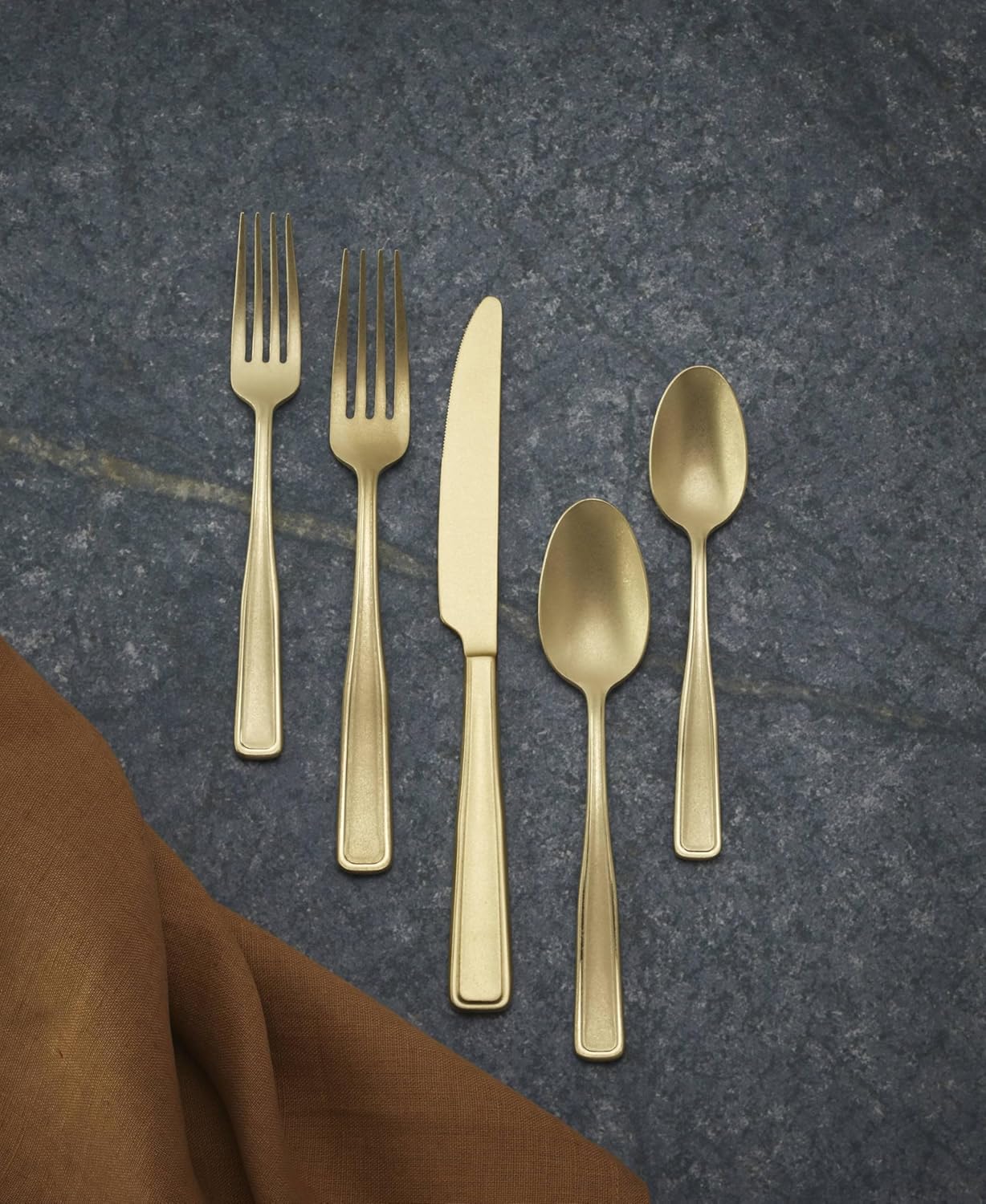 Oneida 896759 Reid Vintage Champagne Tumbled 20 Piece Flatware Set