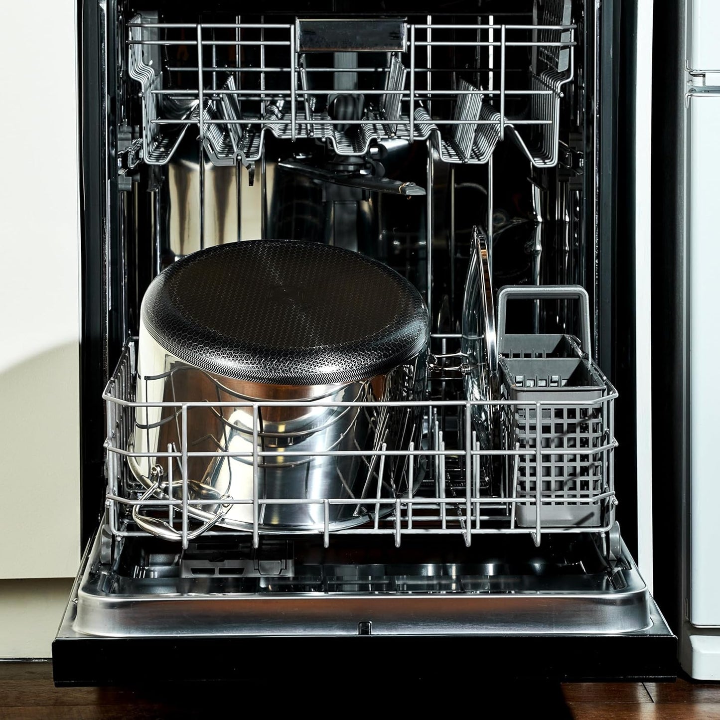 HexClad Hybrid Nonstick 12-Quart Stockpot with Tempered Glass Lid, Stay-Cool Handles, Dishwasher-Friendly, Oven-Safe Up to 900°F, Induction Ready, Compatible with All Cooktops