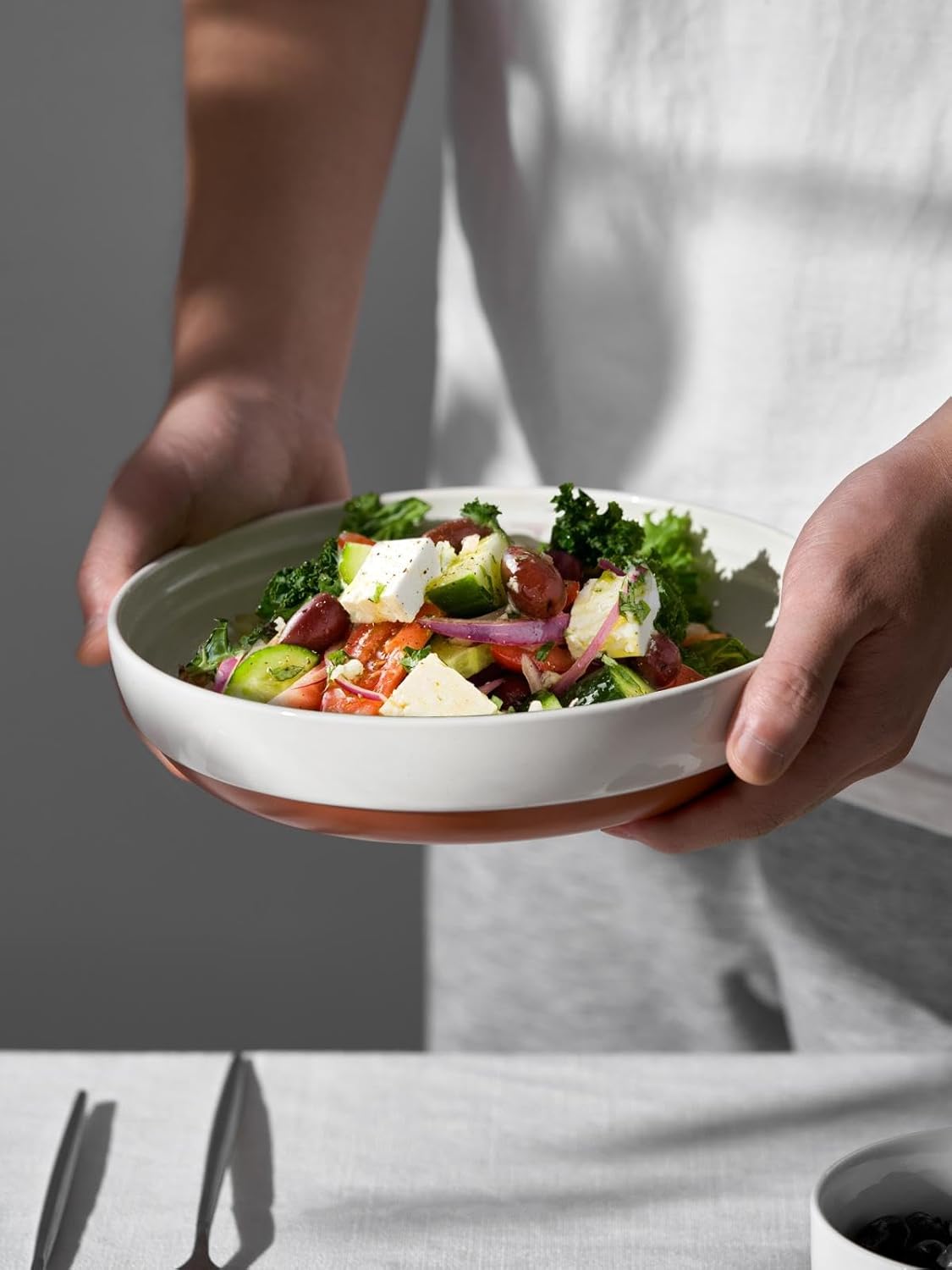 DOWAN 8.5" Pasta Bowls Set of 4 with Sesame Glaze Finish, 30oz Shallow White Ceramic Dinner Bowls, Wide Bowl Plates for Pasta, Salad, Soup & Stew, Microwave & Dishwasher Safe, Housewarming Gift