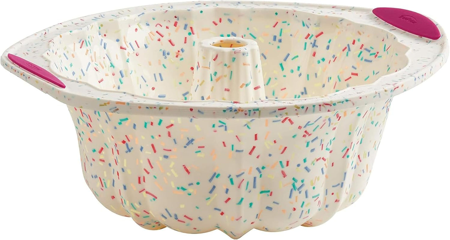 Trudeau 5118558 Structure Fluted Cake Pan Silicone Bakeware, Medium, Confetti White