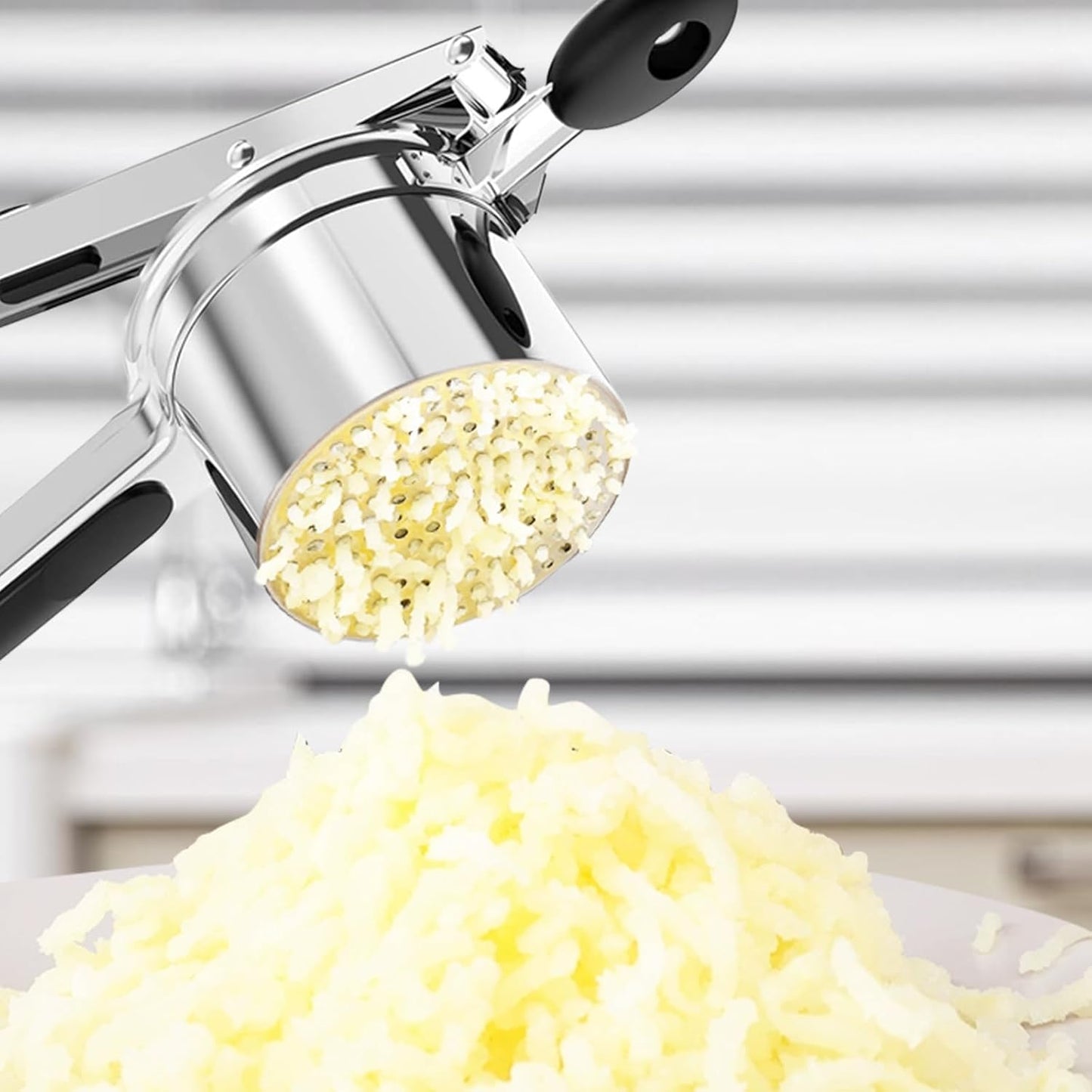 Potato Rice Cooker 4 Interchangeable Discs 15 oz Heavy Duty Stainless Steel Masher and Kitchen Tool for Potato Mashed (4 Discs)