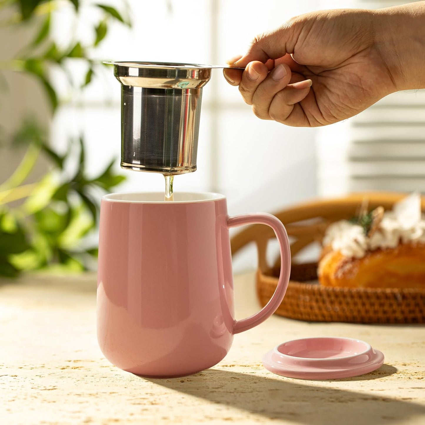 Sweese 20 OZ Porcelain Tea Mug with Infuser and Lid, Loose Leaf Tea Cup, Gifts for Tea Lover - Pink