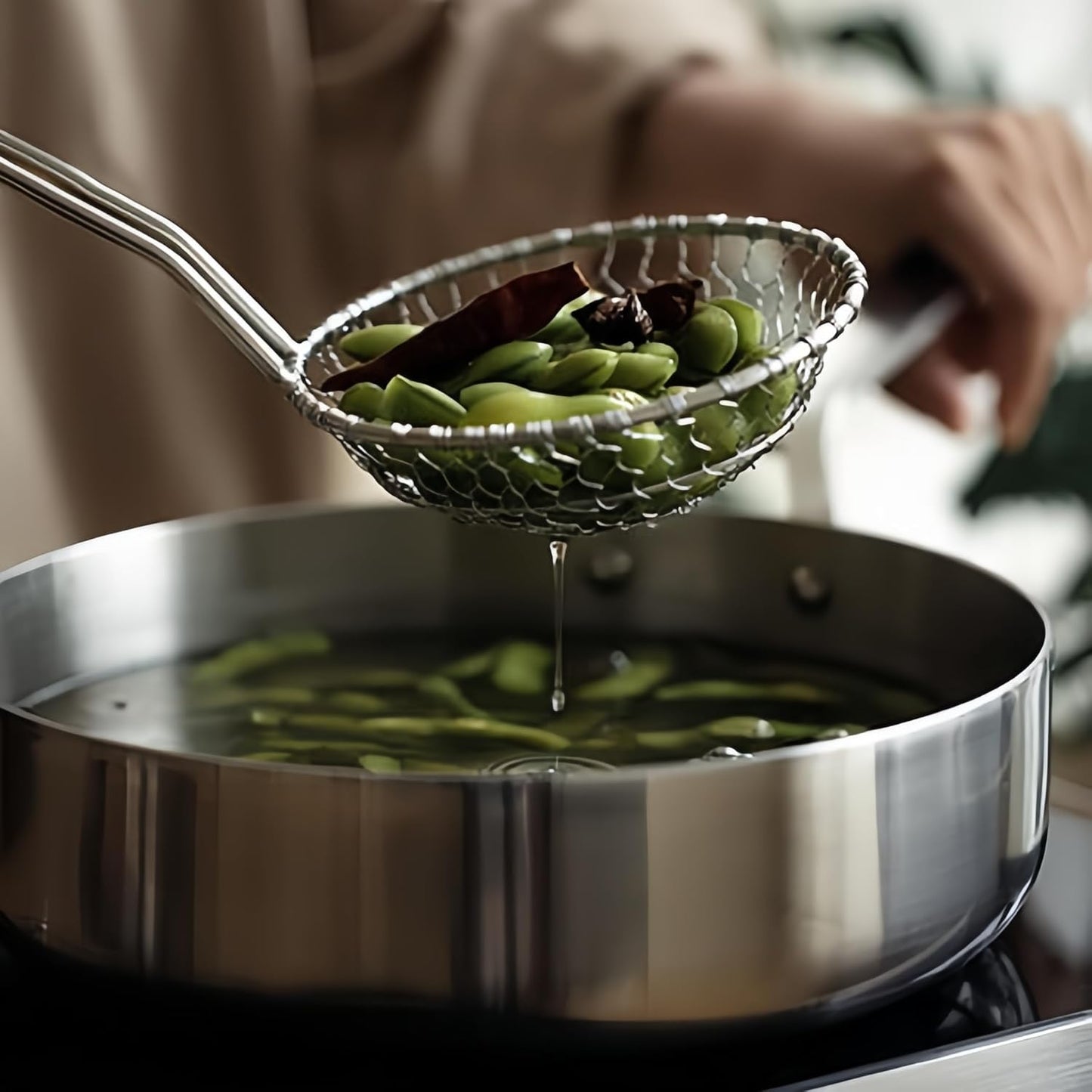 Spider Skimmer Strainer Spoon, 5-Inch Diameter, Stainless Steel Kitchen Wok Food Scoop