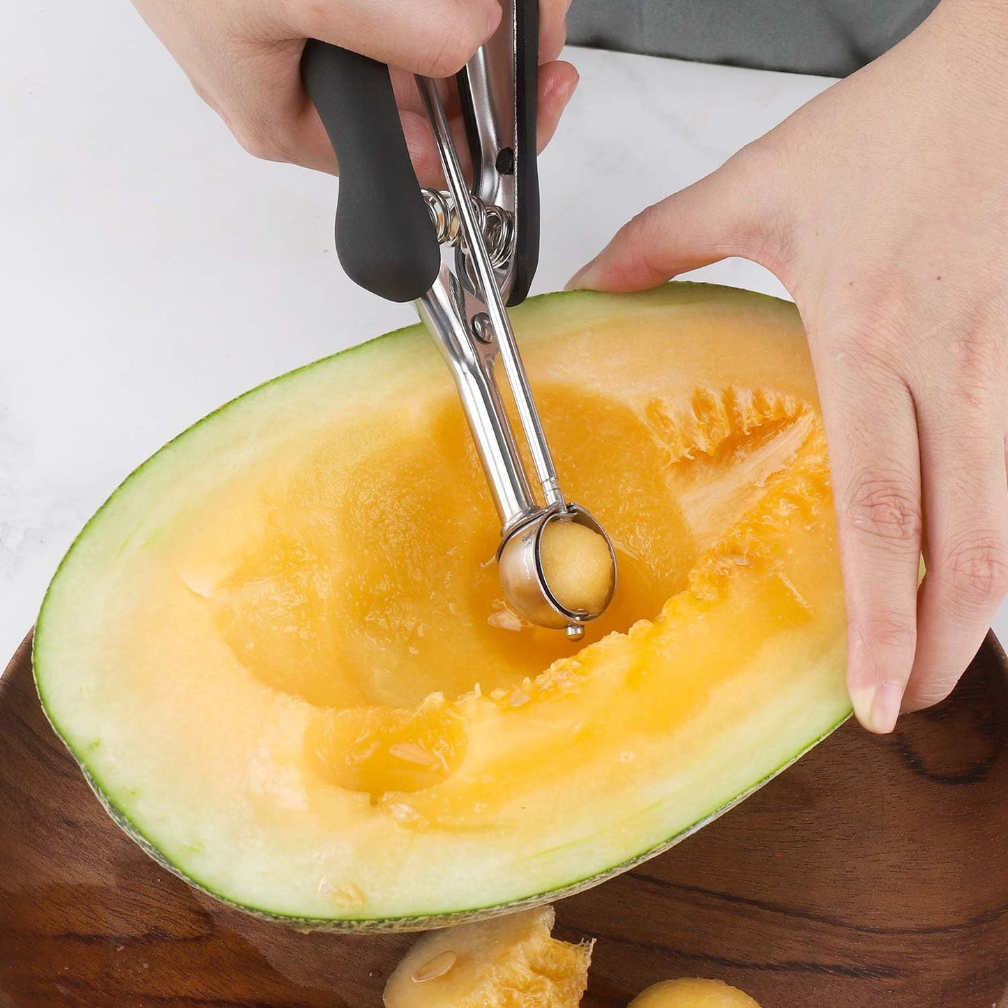 Small Cookie Scoop Set - 3 PCS Include 1 tsp / 2 tsp / 3tsp Cookie Dough Scoops, Cookies Scoops for Baking, Made of 18/8 Stainless Steel, Good Soft Grips, Quick Trigger Release