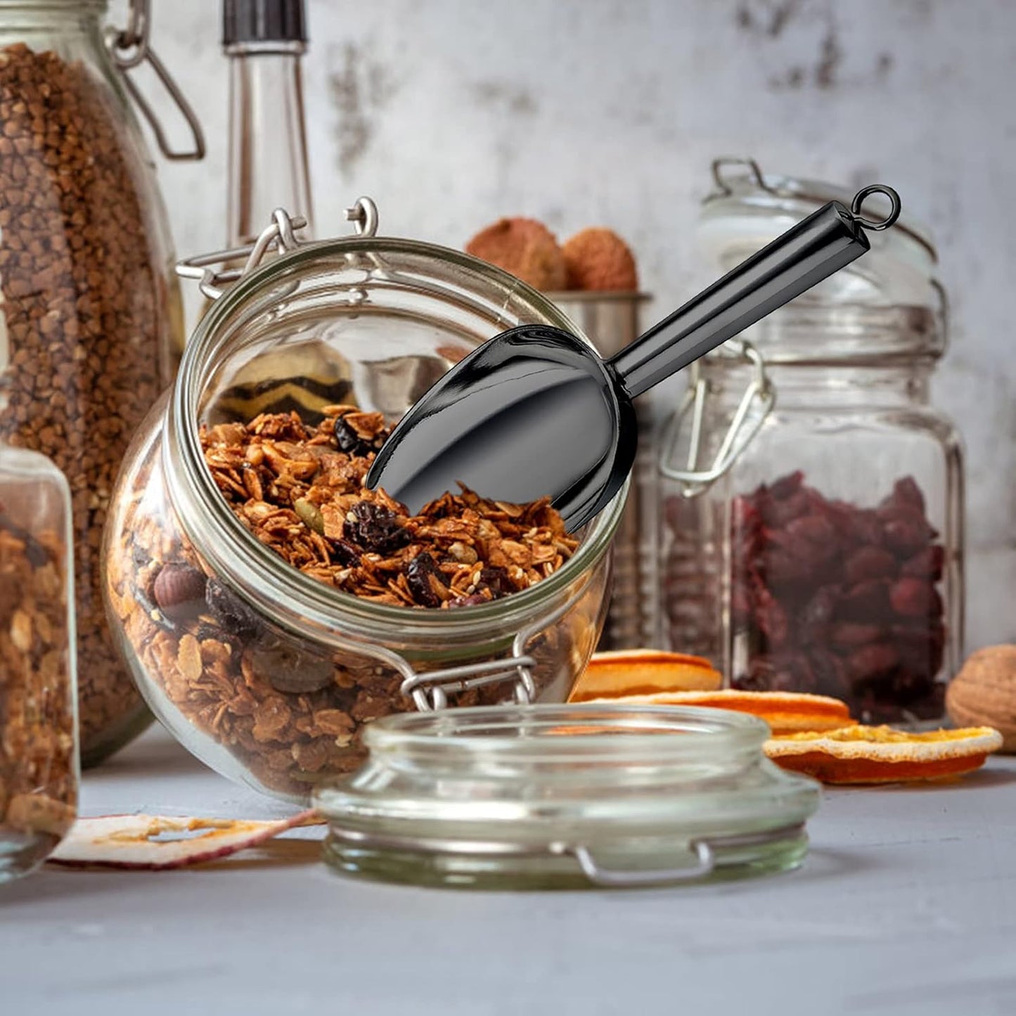 TeamFar 5oz Ice Scoop, Stainless Steel Food Scoop Metal Ice Scooper for Kitchen Bar Party Wedding, Heavy Duty & Sturdy, Easy Storage & Versatile, Mirror Finish & Smooth Edge, Black