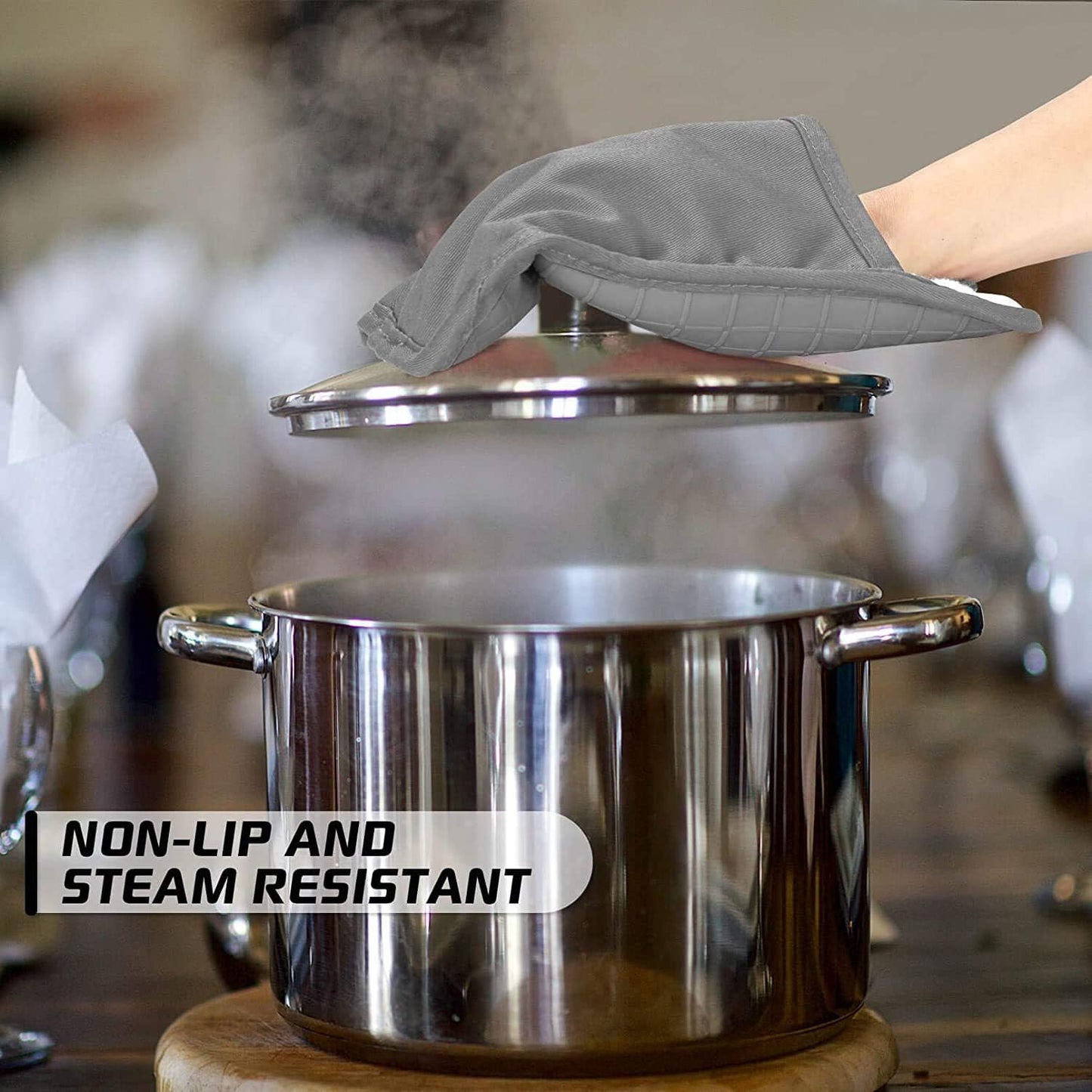 HOMWE Silicone Kitchen Pot Holders with Pockets, 2 Pc Set Trivets, Steam and Heat Resistant Hand and Countertop Protection Hot Pads, Non-Slip Grip, Terrycloth Interior Lining, Aqua Turquoise