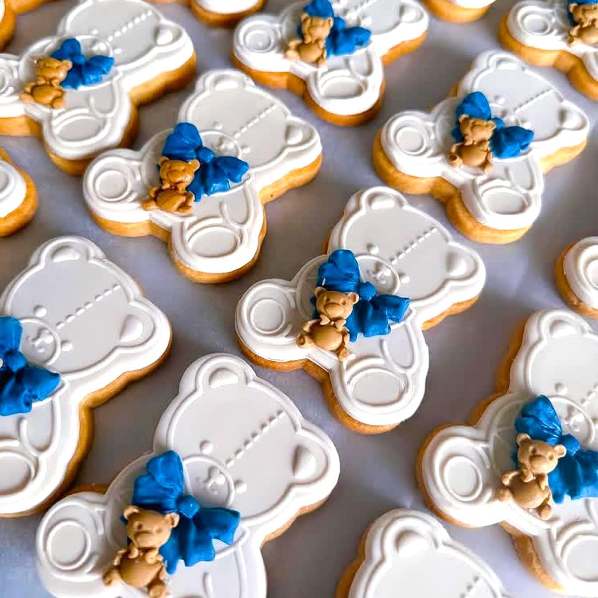 Baby Shower Cookie Cutters 8Pcs, Cute Shapes Baby Carriage Onesies Bottle Bib Clothes Elephant Bear Fondant Cutter, Sturdy Metal Biscuit Cutter Cookie Mold for Baby Shower Baking & Gift