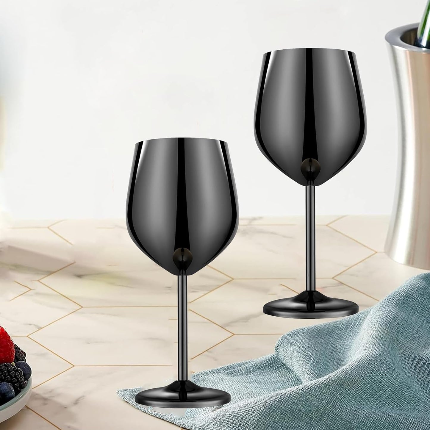 Stainless Steel Wine Glasses Set of 2, 18 oz Unbreakable Black Wine Glass Unique Metal Wine Goblets for Outdoor Capming and Pool Gift for Wine Lovers