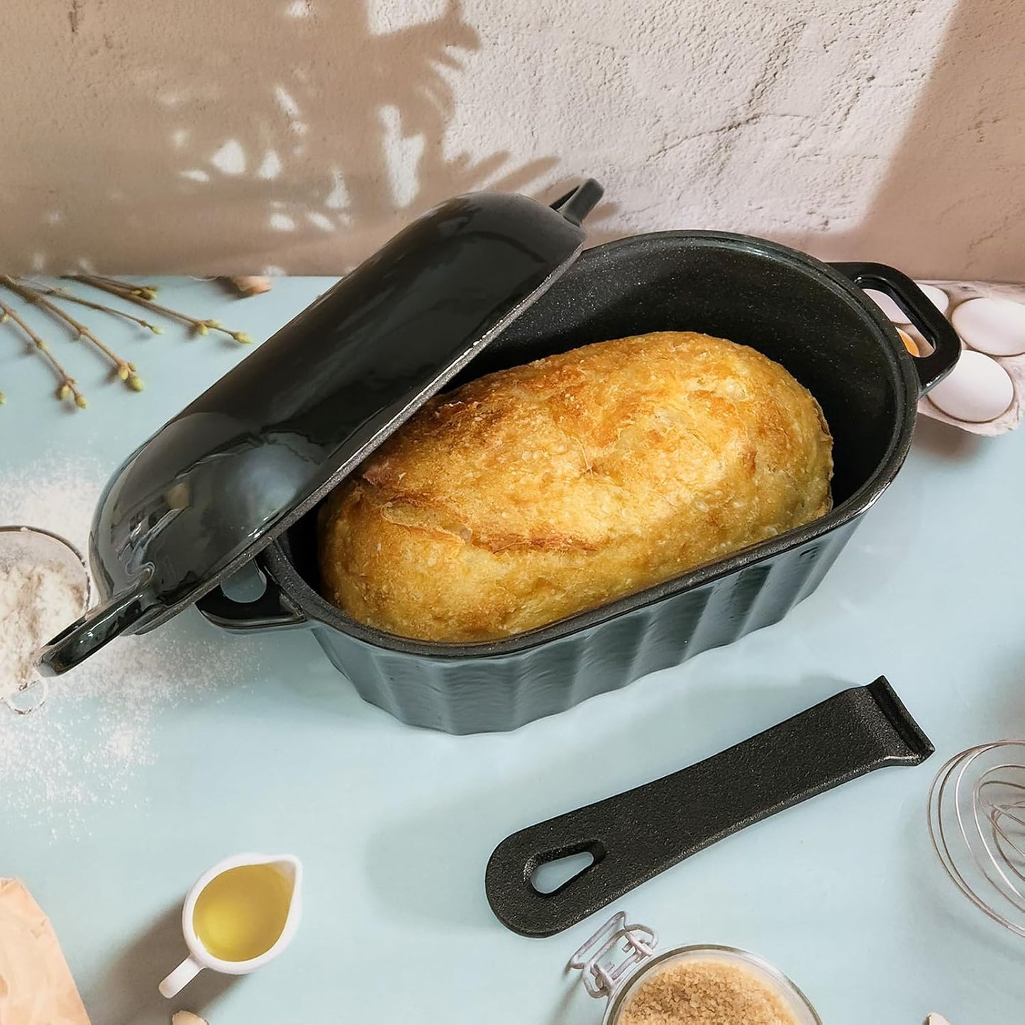 Dutch Oven Enameled Cast Iron Bread Pan with Lid Sourdough Loaf Pans for Baking Bread Large Heavy Oval Bread Dutch Oven with Movable Handle 4 Qt Black Dishwasher Safe
