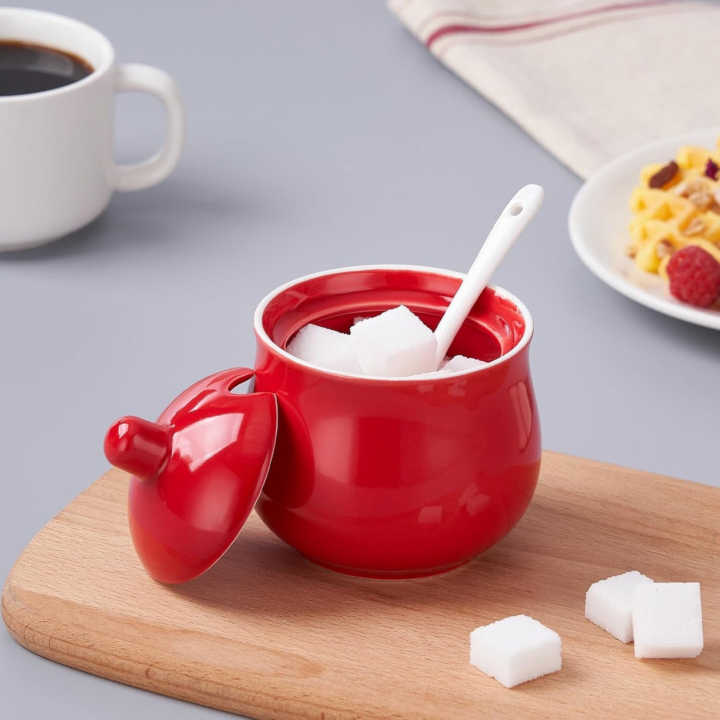 Ceramic Sugar Bowl with Lid and Spoon, Red Porcelain Sugar Salt Pepper Storage Jar, 8 Ounces