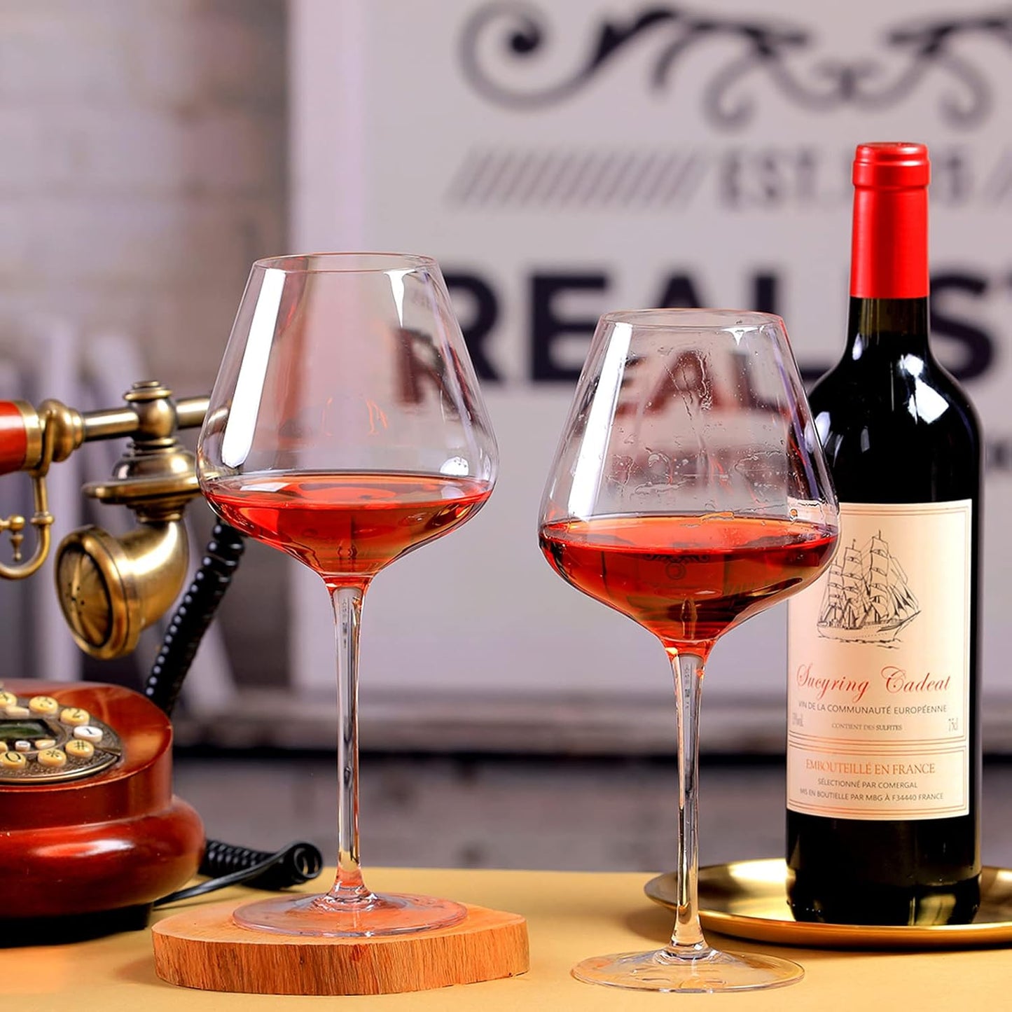 Hand Blown Red Wine Glasses Set of 4 – 23 oz Burgundy Wine Glasses With Long Stem – Large Premium Crystal Wine Glass – Unique Gift for Wedding, Anniversary, Mother’s Day – Clear