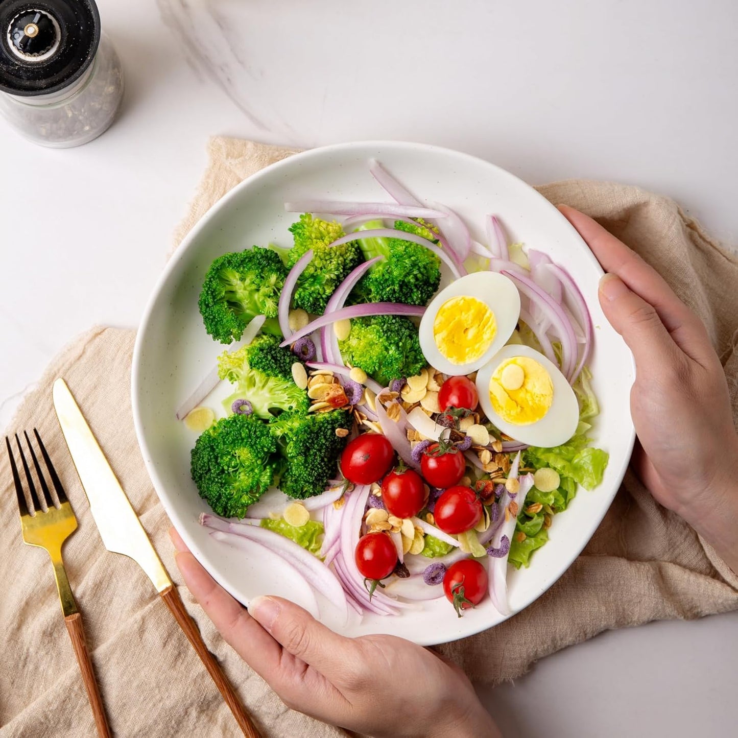 AmorArc 9.75'' Speckled Large Ceramic Pasta Bowls, 38oz Stoneware Bowls Set of 6, Oven, Microwave&Dishwasher Safe Bowls with Wavy Rim for Fruit Pasta Salad Meal, Matte Speckled White