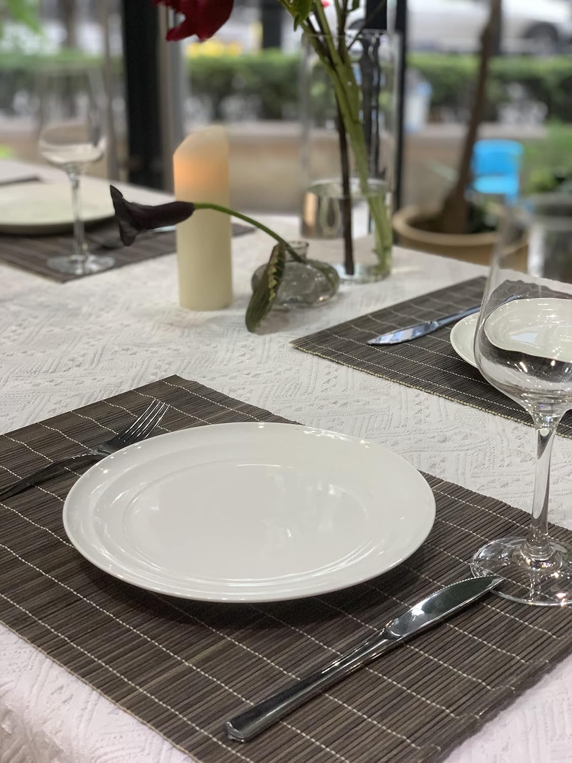 ANDSTAR Set of 8 Pcs Bamboo Placemats Natural Anti-Slip Bamboo Placemats Washable Heat-Resistant Table Mats for Dining Room and Kitchen（Light Brown）