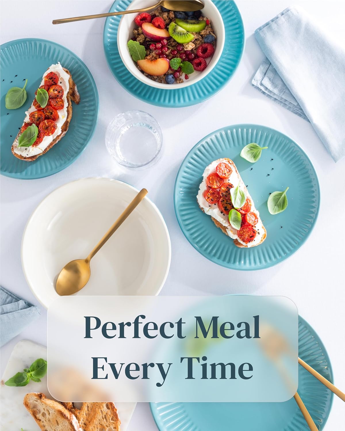 Stoneware Dinnerware Set for 8 People HYGGE 24-Piece - Elegant Scandi Design - Premium Dish Set - Bowl and Plate Set - Tableware for 8 People in a Ribbed Design - Pure Living in Green