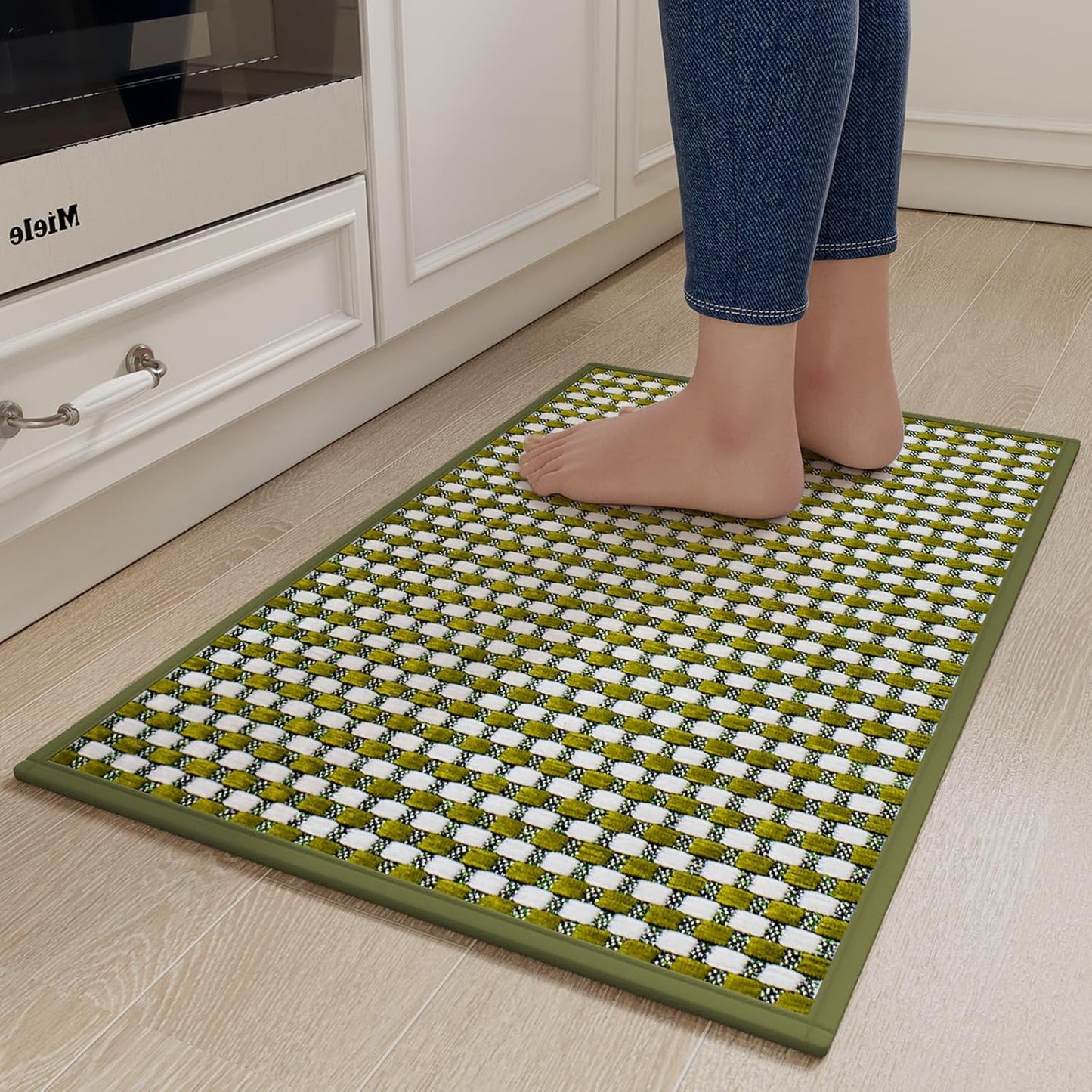 Kitchen Mats for Floor, Super Absorbent Kitchen Rugs Non Slip Washable, Rubber Backing Soft Chenille Braided Kitchen Runner Rug Standing Mat Sink Mat, Easy to Clean, Green 17"x28"