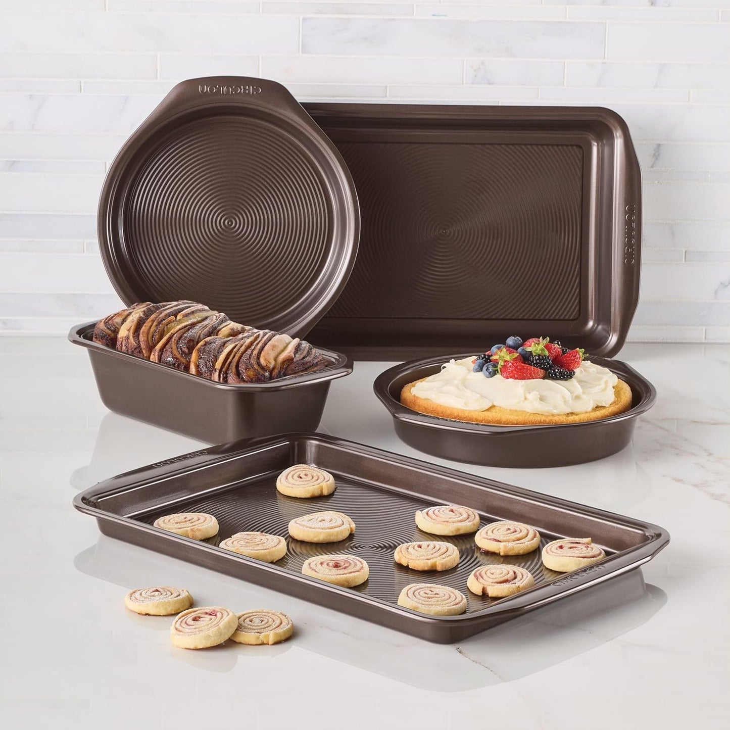 Circulon Nonstick Bakeware Set with Nonstick Cookie Sheet, Bread Pan, Bakings Pan and Cake Pans - 5 Piece, Chocolate Brown