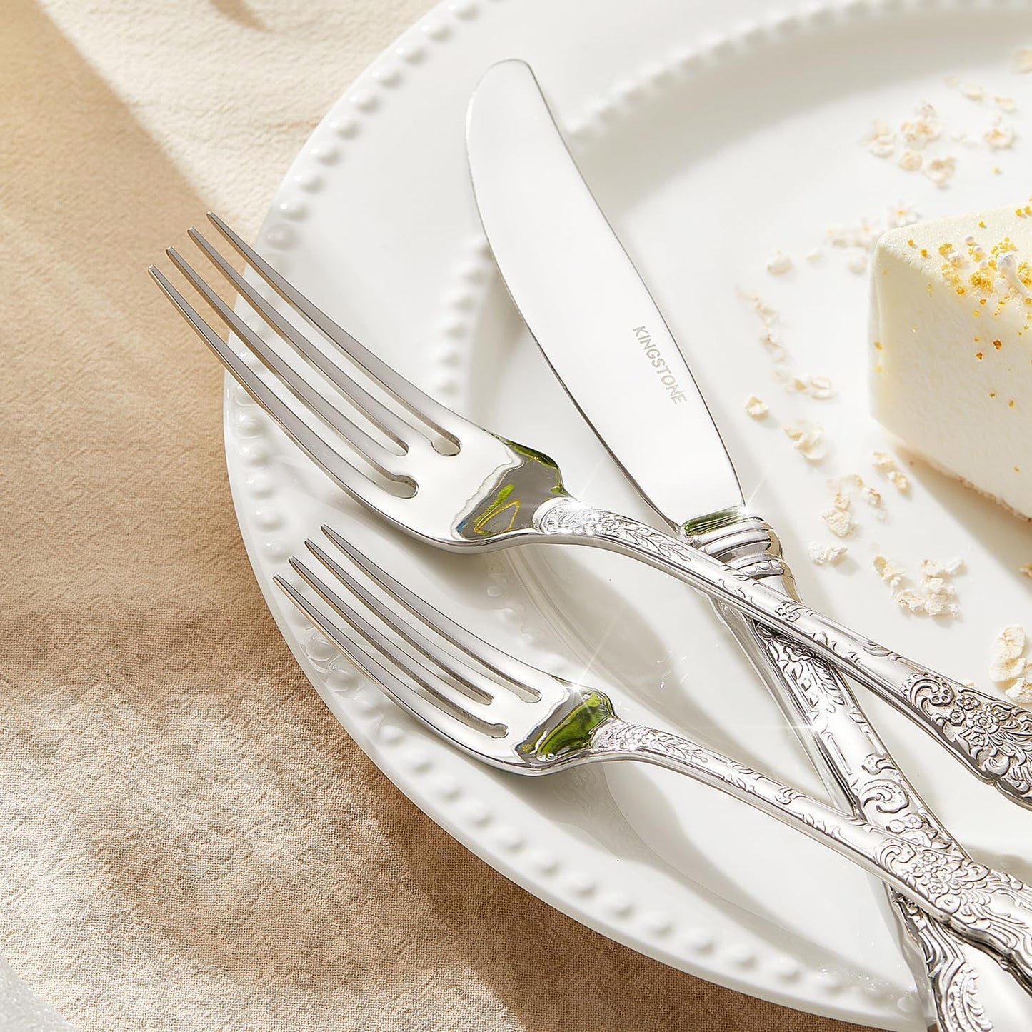 KINGSTONE Vintage Carved Silverware Set, 40-Piece 18/10 Stainless Steel Flatware Cutlery Set with Retro Royal Thick Handle, Tableware Utensils for Home, Restaurant, party, Wedding, Dishwasher Safe