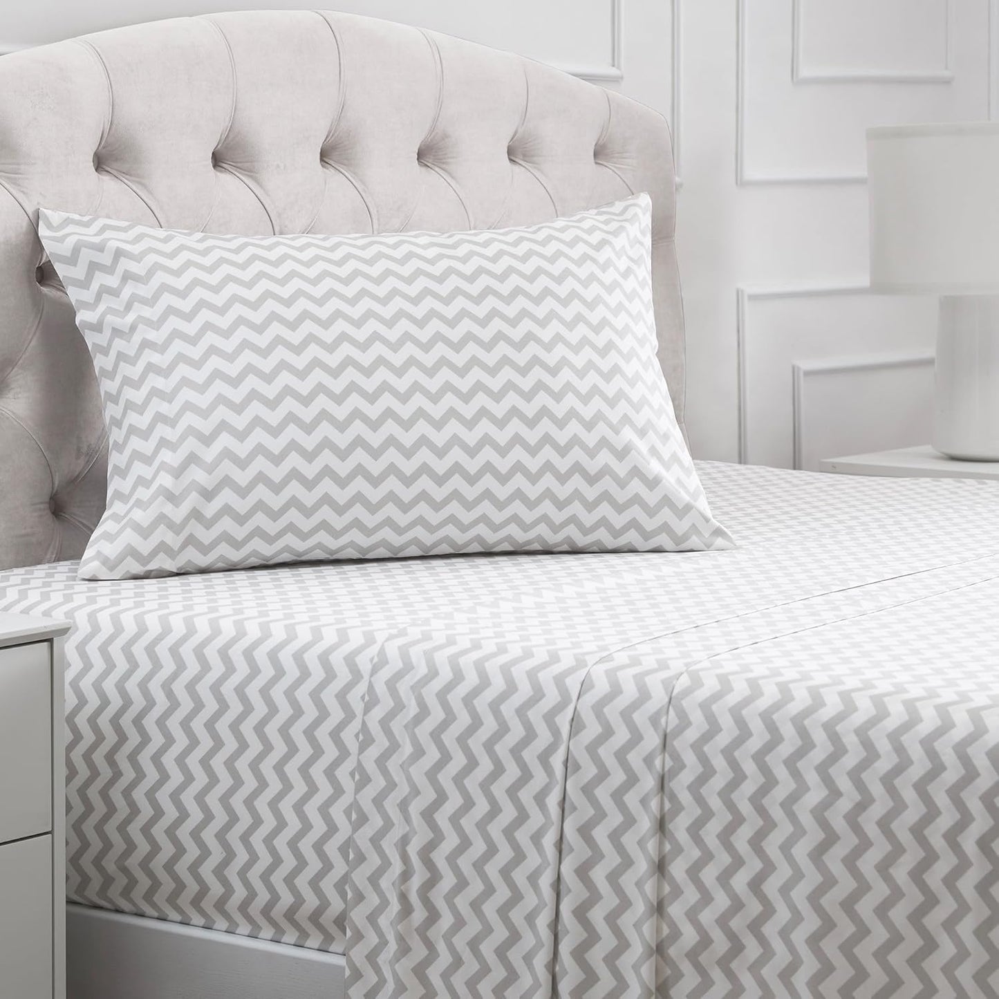 Mellanni Twin Sheets Set - 3 PC Iconic Collection Bedding - Hotel Luxury, Extra Soft, Cooling Bed Sheets - Wrinkle, Fade, Stain Resistant (Twin, Chevron Gray)