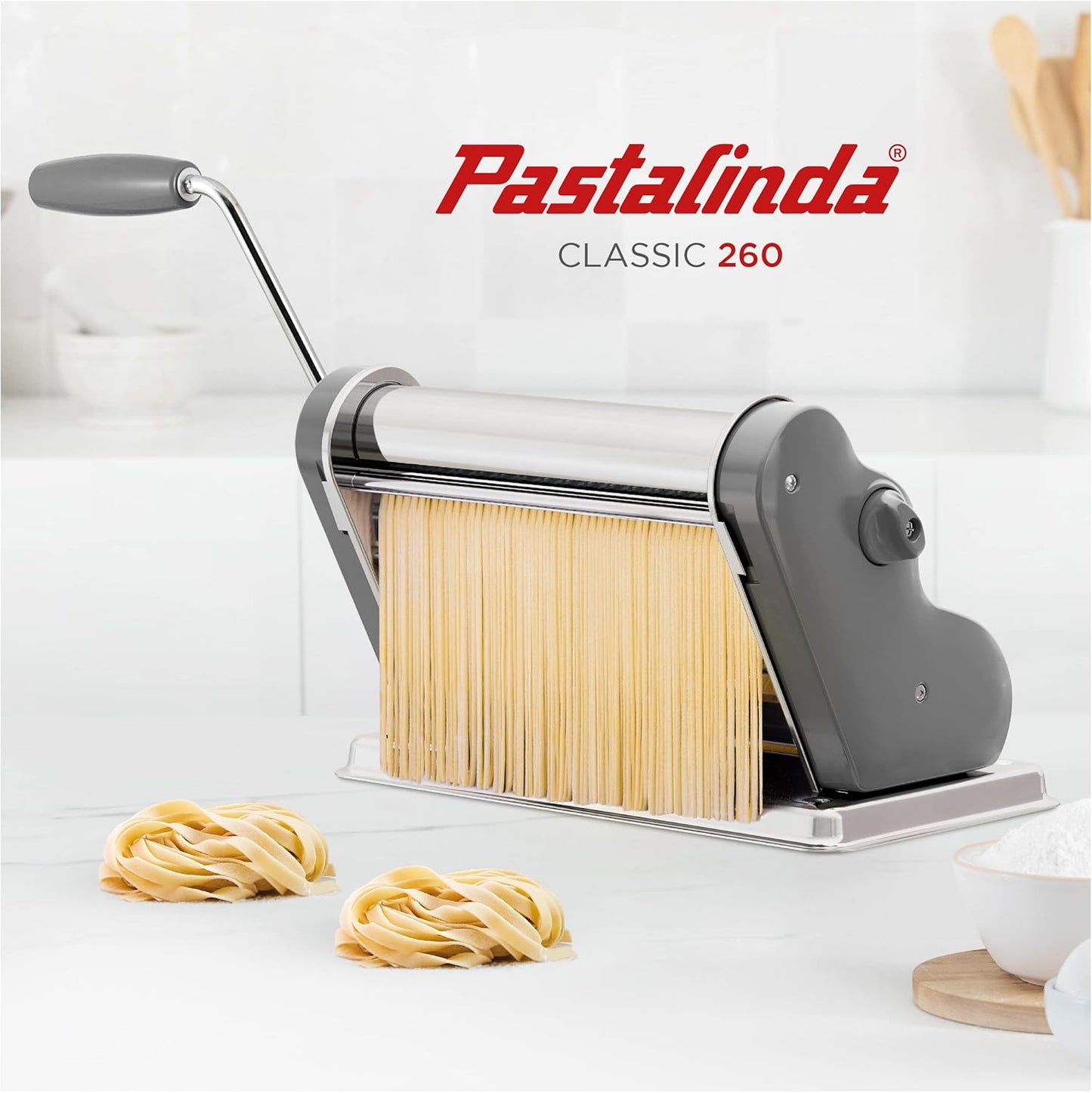 PASTALINDA Classic 260 Pasta Maker Machine, 26 cm Wide Rollers, 9 Thickness Positions, 2 Cutting Positions, Stainless Steel. Includes Reinforced Hand Crank And Two Clamps (Gray)