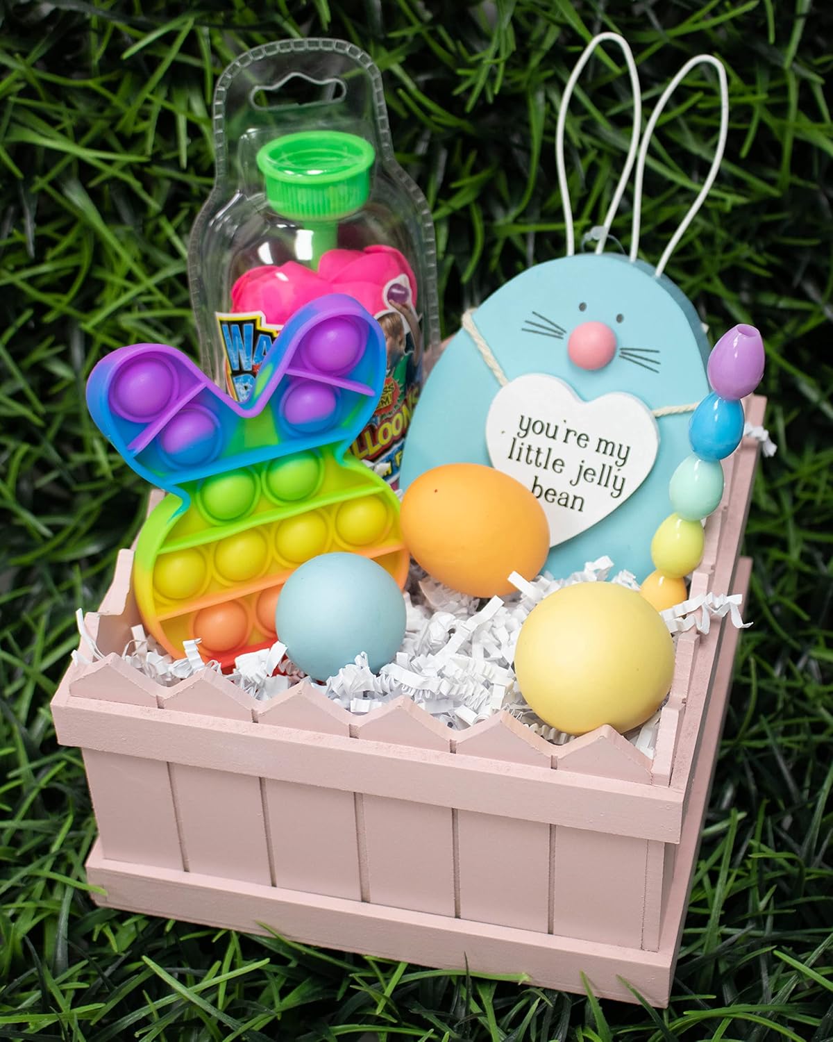 MagicWater Crinkle Cut Paper for Gift Baskets - 2LB White - Perfect for Shredded Paper Filler, Basket Filler, Gift Boxes, Bridesmaid Gifts, Halloween Stuffers & More – Ideal for All Occasions