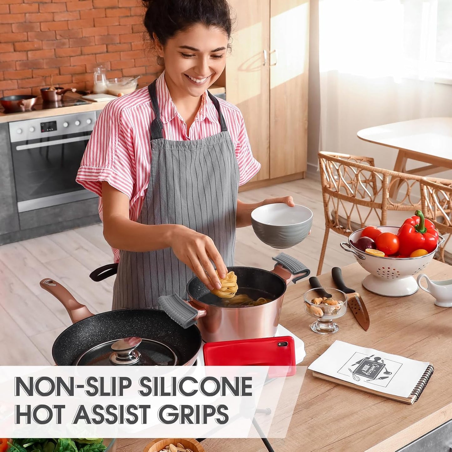 Patelai 4 Pcs Silicone Assist Hot Pan Handle Holder Pot Handle Covers for Cast Iron Skillets Holder Sleeve Nonslip Heat Resistant Pan Cover for Enameled Griddles Casserole Frying Cookware(Light Gray)