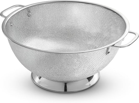 Bellemain Colander for Kitchen – 5 Qt Stainless Steel Strainer with Handle - 18/8 Pasta Strainer Bowl for Pasta, Spaghetti, Vegetables, Fruit, and Pot Draining - Stainless Steel Colander