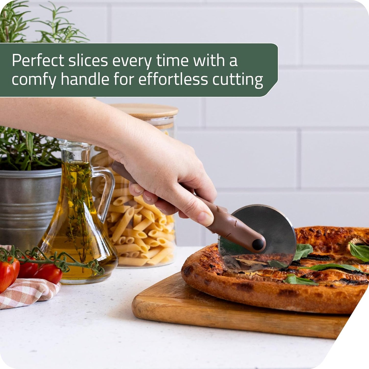 Peleg Design Puperoni Cute Pizza Cutter Wheel – Dog-Shaped Plastic Pizza Cutter Wheel with Stainless Steel Blade & Durable Plastic Handle, Fun Kitchen Gadget