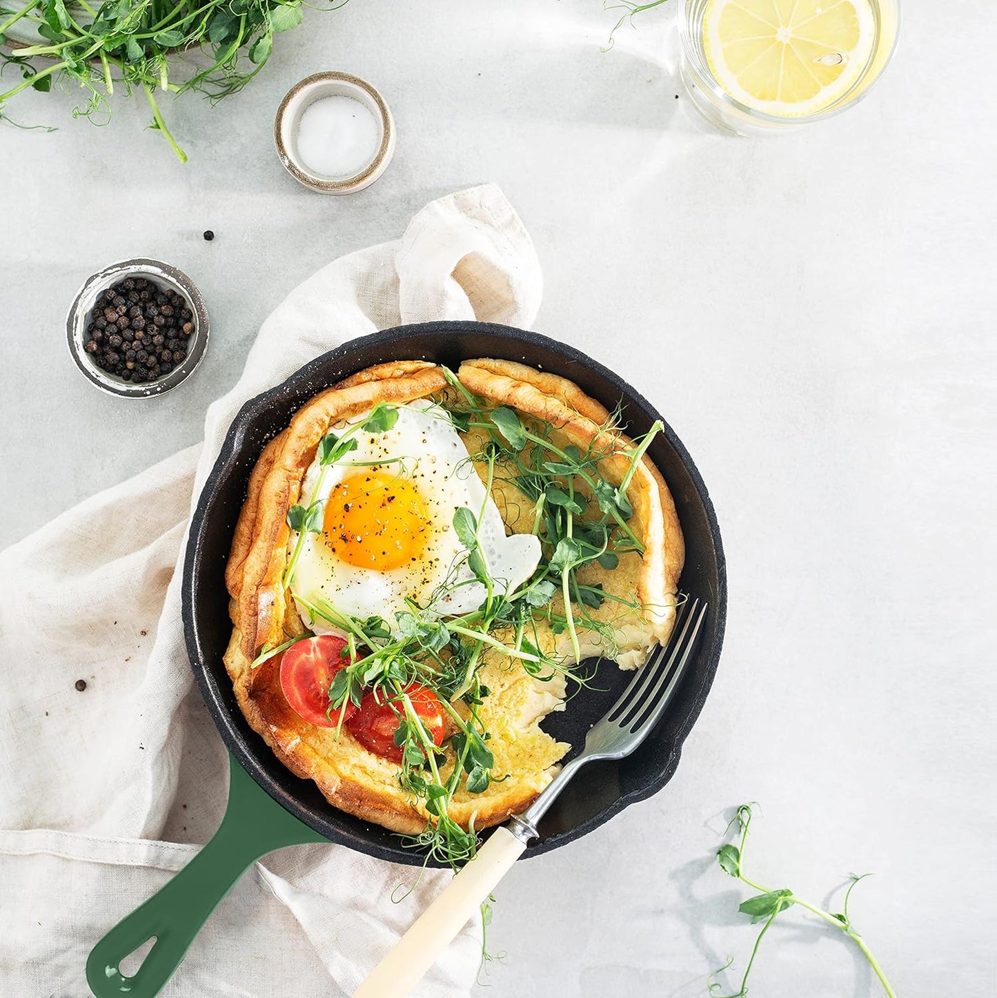 Utopia Kitchen Cast Iron Frying Pan 6.5 Inch, Cast Iron Chefs Pan, Pre Seasoned Skillet, Safe Grill Cookware for Indoor & Outdoor Use, Green