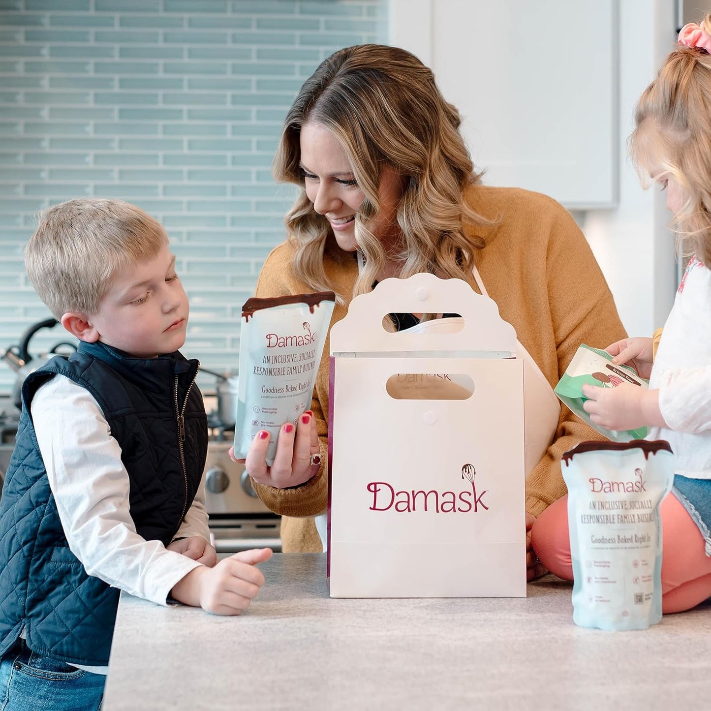 Classic Chocolate Cake Pop Kit - White Chocolate Coating