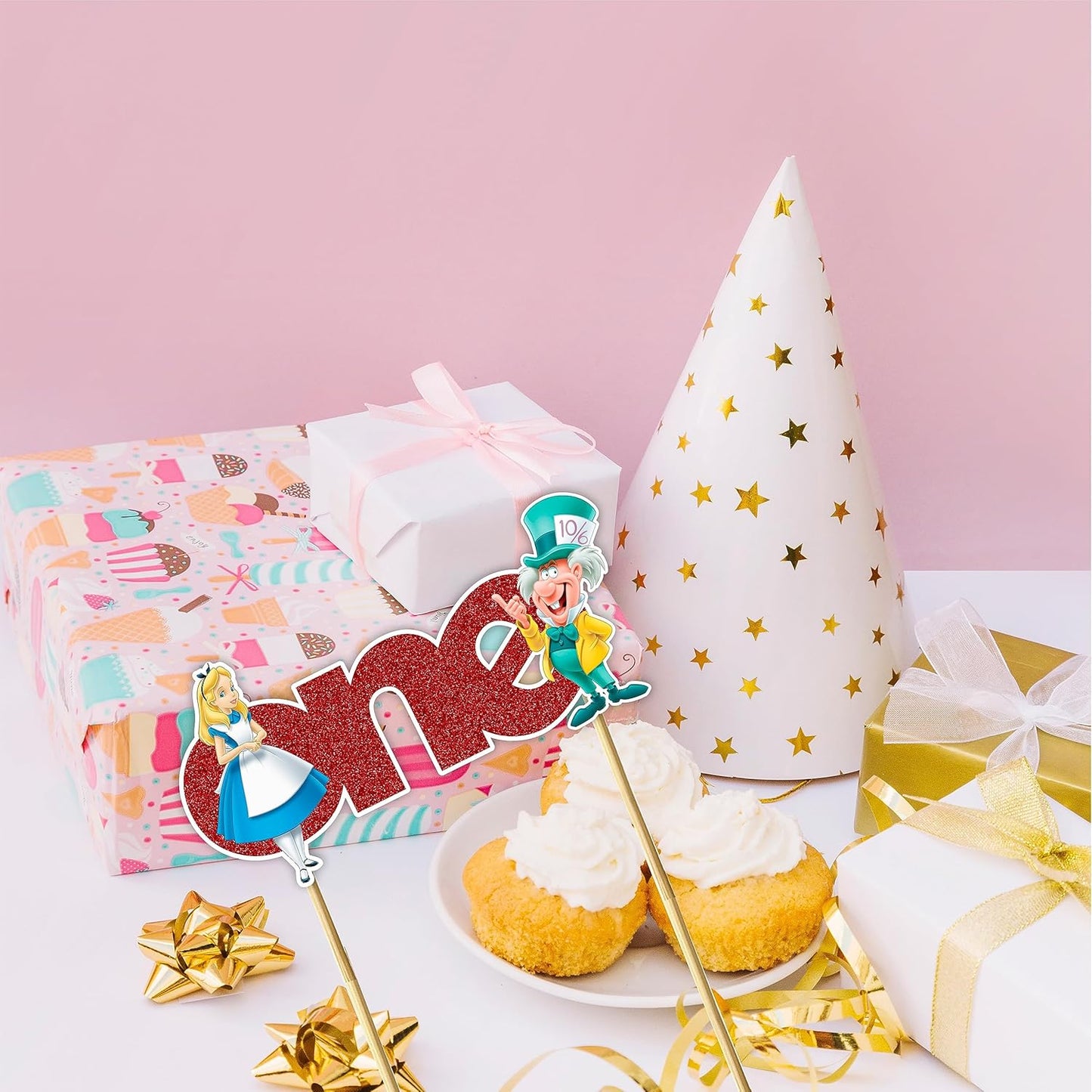 Seyal® Alice in Wondrland One cake topper