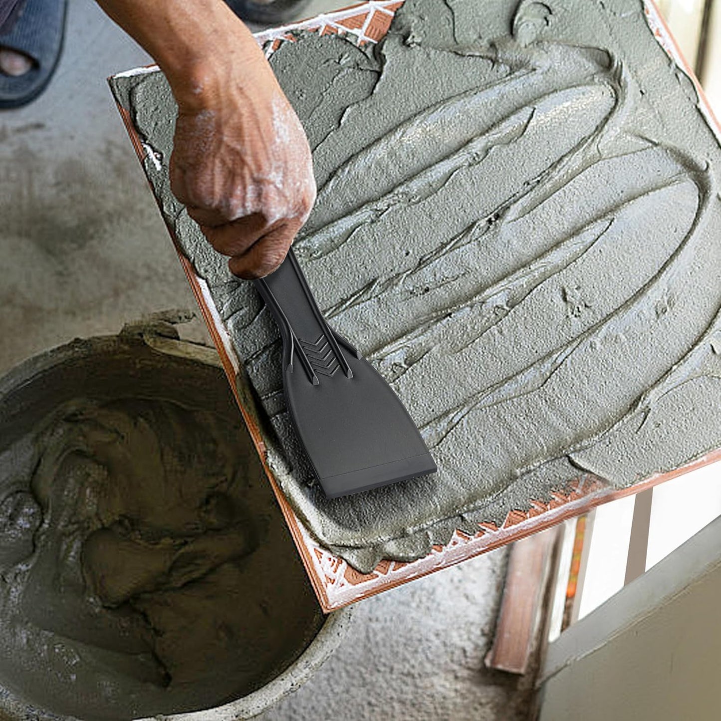 6 Pack Plastic Putty Knife, Durable Plastic Scraper Tool with No-Slip Grip for Spackle, Spreader, Non Scratch and Easy Cleaning Spackle Knife, Putty Knife Set, Black