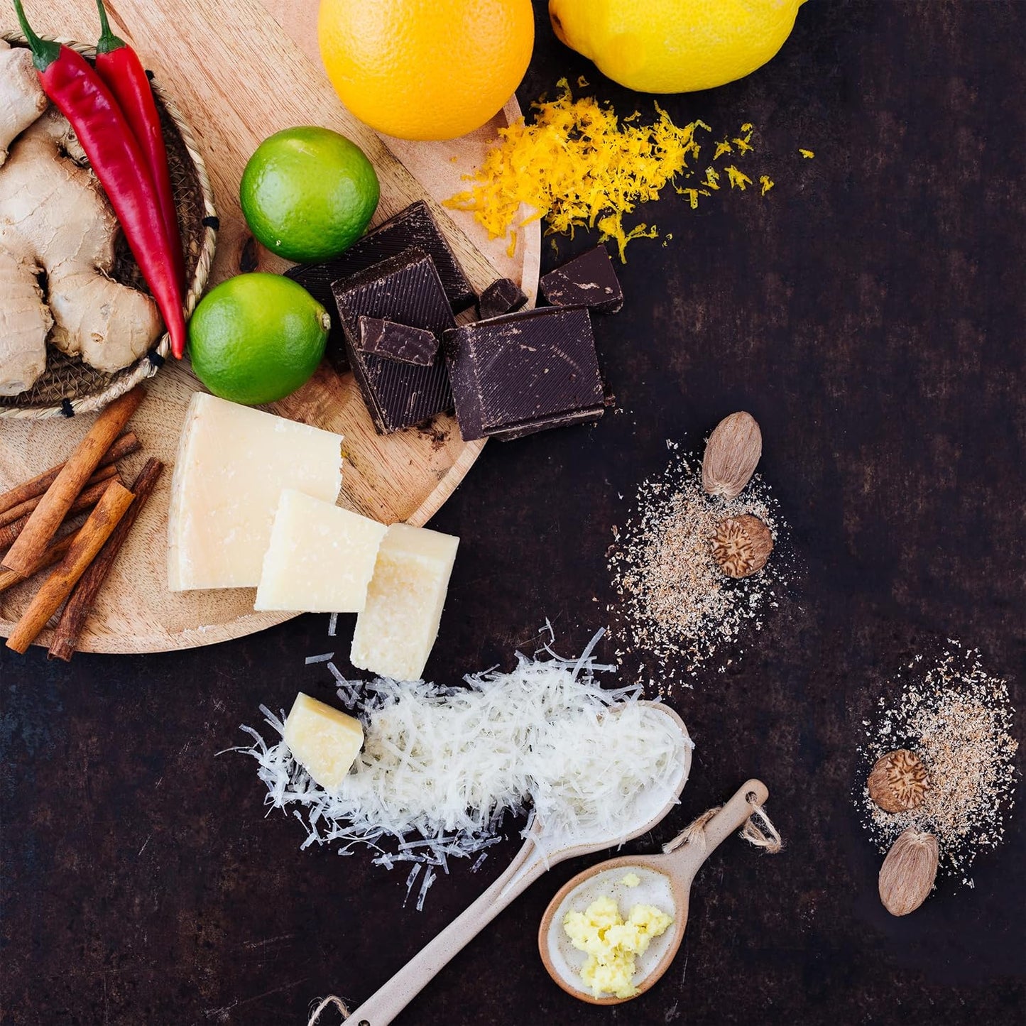 Microplane Zester Grater in Dusty Rose for Citrus Fruits, Hard Cheese, Ginger, Chocolate and Nutmeg with Fine Stainless Steel Blade - Made in USA