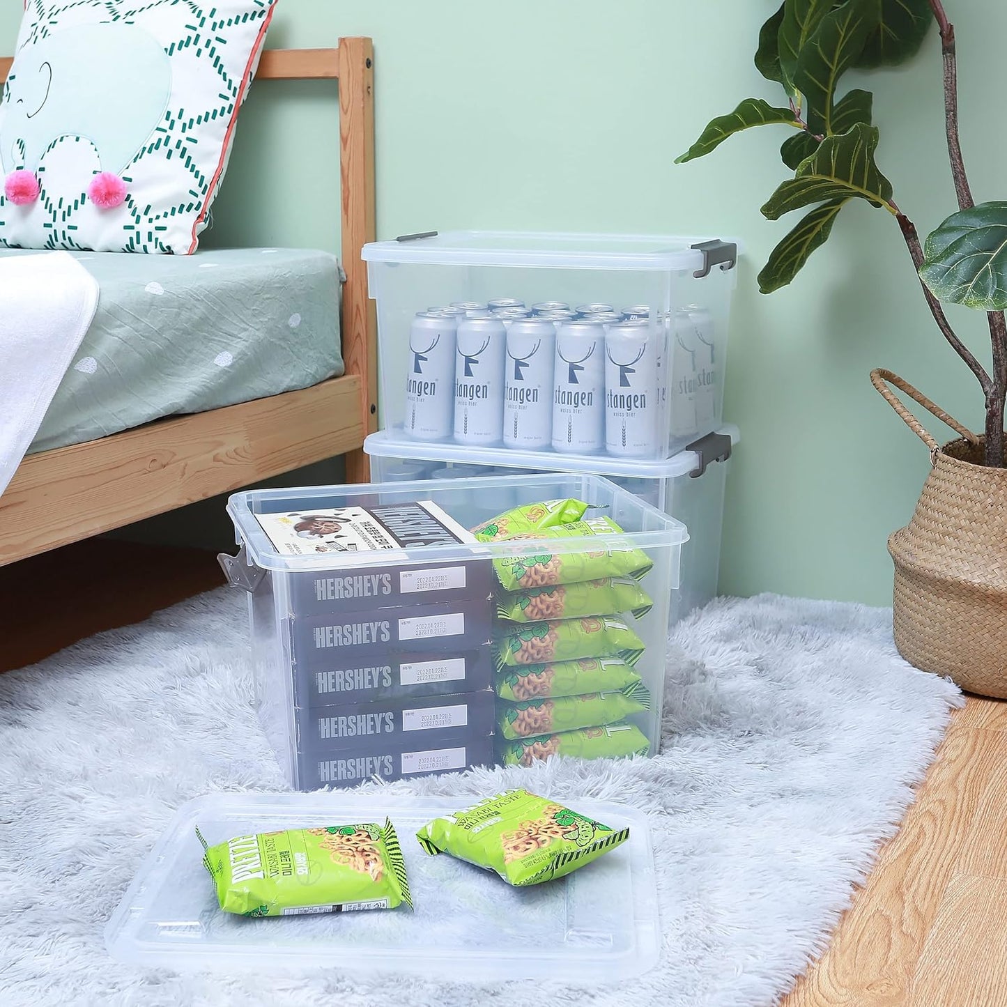 Citylife 32 QT Plastic Storage Bins with Latching Lids Stackable Storage Containers for Organizing Large Clear Storage Box for Garage, Closet, Kitchen, 8 Packs